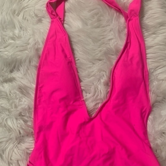 Hot Pink One Piece Bikini Size Medium - Picture 4 of 8